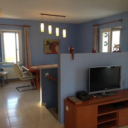 Tselentata Villa *